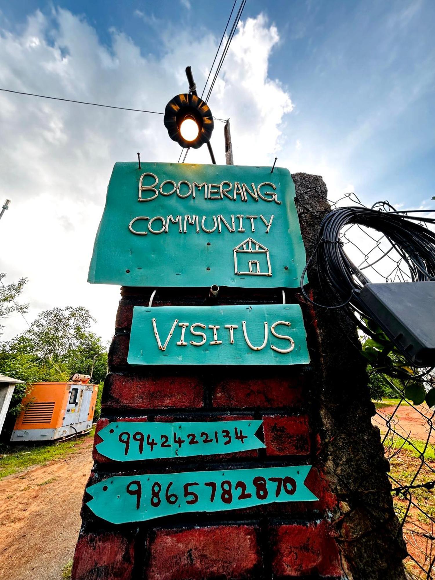 Boomerang Community Auroville Buitenkant foto